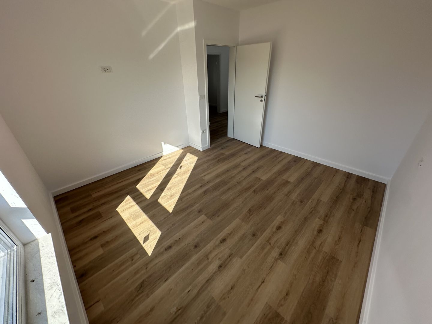 Duplex despartit prin spatiu tehnic - Poză 16