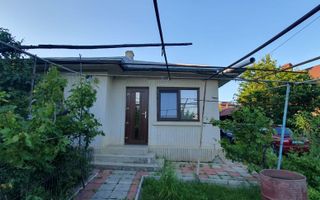 Casă și teren de vânzare, Stradela Dealul Bucium nr. 3, Bucium, Iași - Poză 1