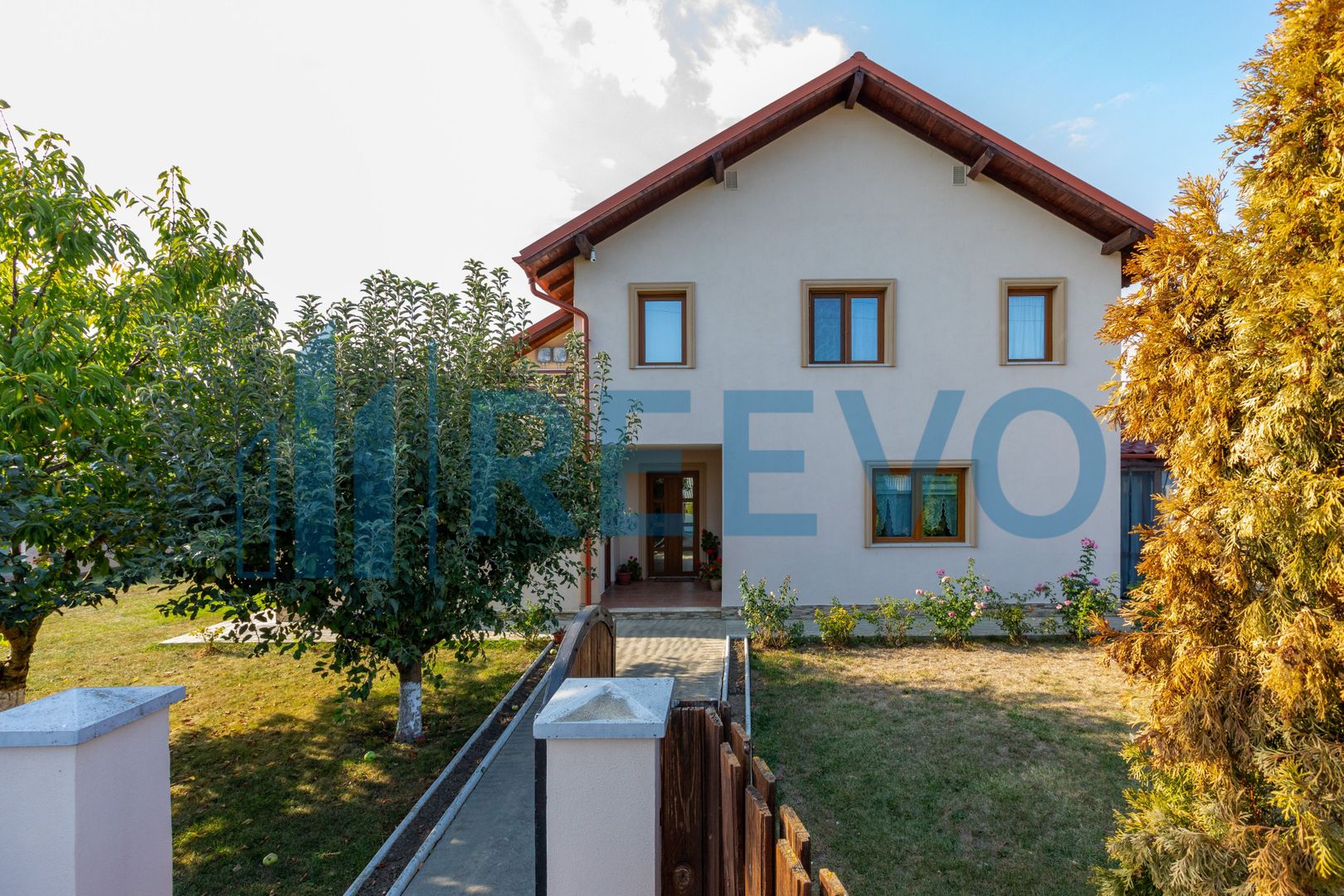 Casă/Vilă cu 4 camere, Buhuși - Poză 8