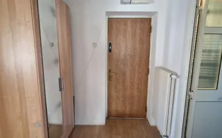 Apartament cu 2 camere de vânzare – Craiova, zona Ștefan Velovan | Etaj 2/2 - Poză 13