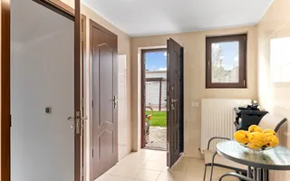 DE VANZARE  Vila 9 camere Colentina - Poză 28
