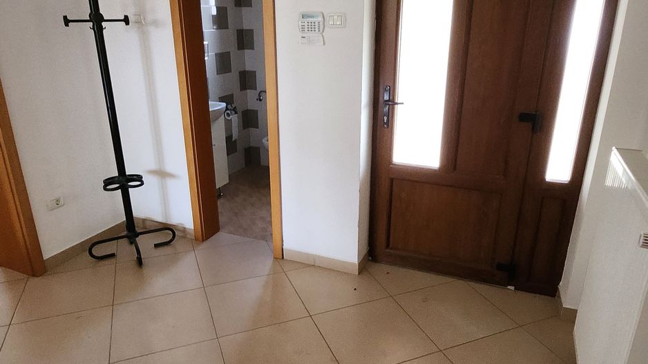 Vilă  inchiriere zona Aradului aproape de British School - Poză 37