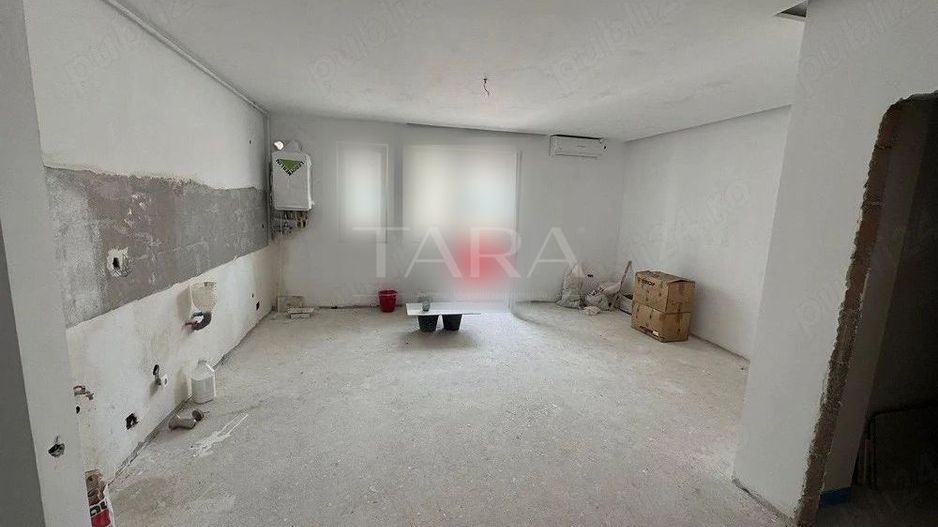 Apartament semifinisat cu 3 camere și balcon generos. - Poză 2