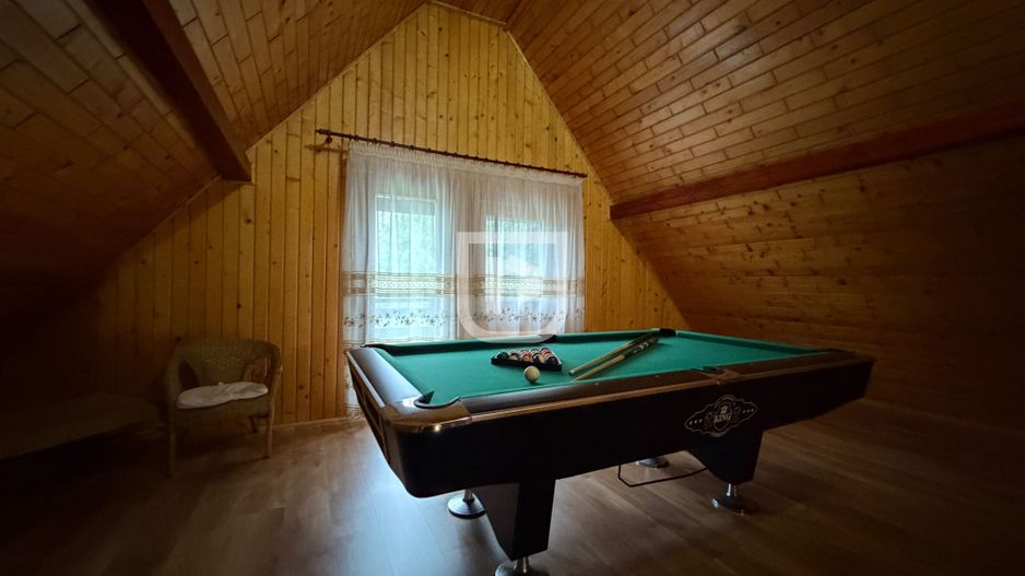 Casa / Pensiune 5 dormitoare Manastirea Humorului - Poză 17