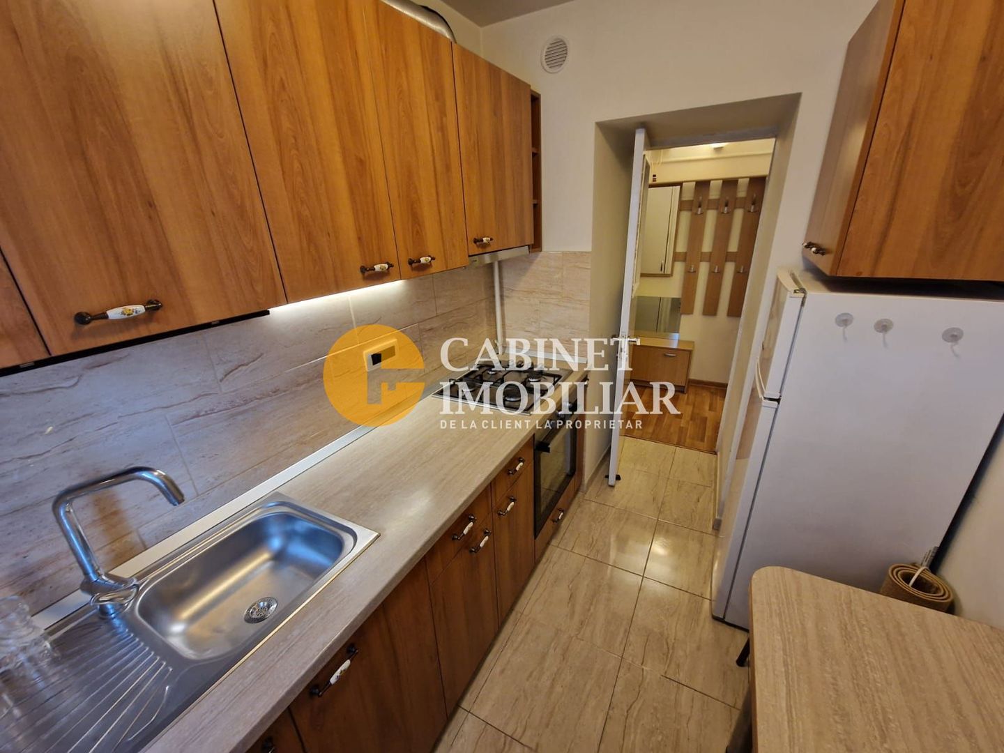 3 Camere Semidecomandat- Etaj intermediar-Zona Alexandru cel Bun - Poză 7