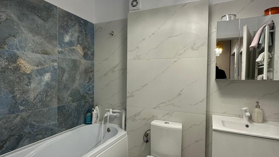 Apartament de Lux 2 camere 57 mp + loc parcare Bucium Visan 400 euro - Poză 7