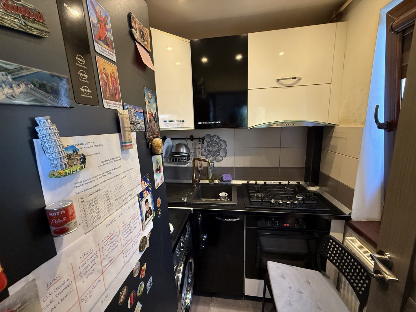 Ap 2 camere renovat - mobilat și utilat complet - Poză 12