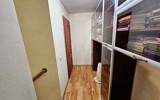 Apartament 3 Camere Zona Cetate, cu Scara Interioara - Poză 9