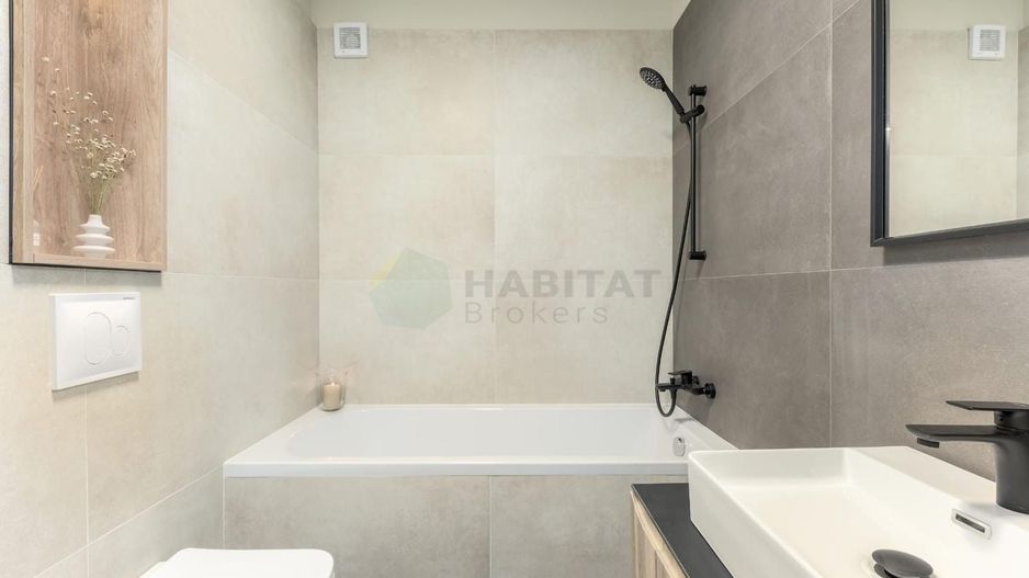 Apartament cu gradina proprie, doua locuri de parcare, gata de mutat - Poză 18