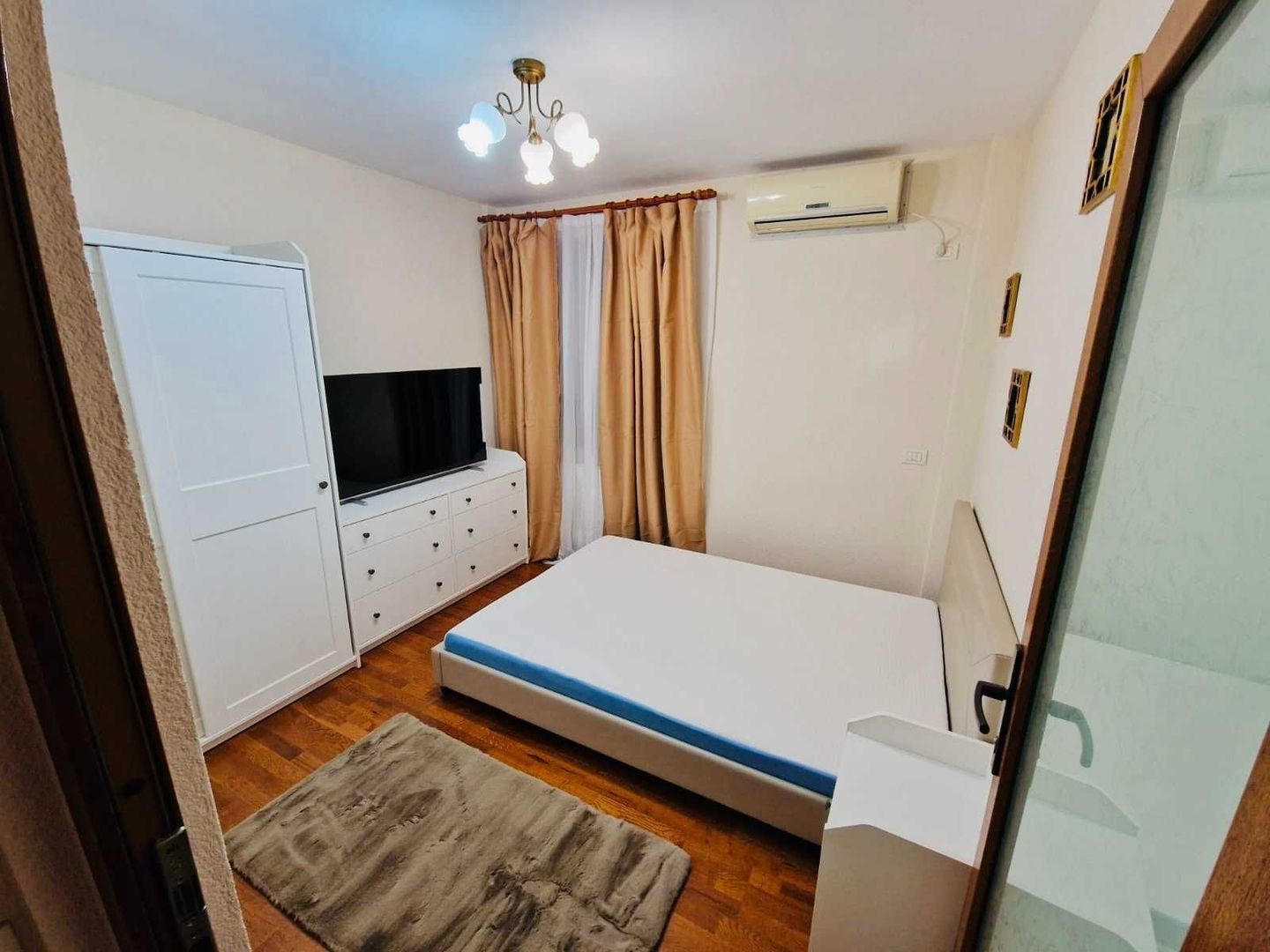 Inchiriez Apartament 2 camere Piata Amzei langa Teatrul Ion Creanga - Poză 7