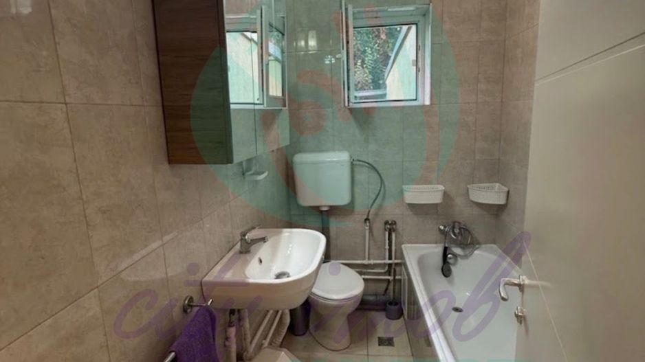 Căsuță interbelică în Cartierul Evreiesc | 225 mp teren | Curte liberă 135 mp - Poză 12