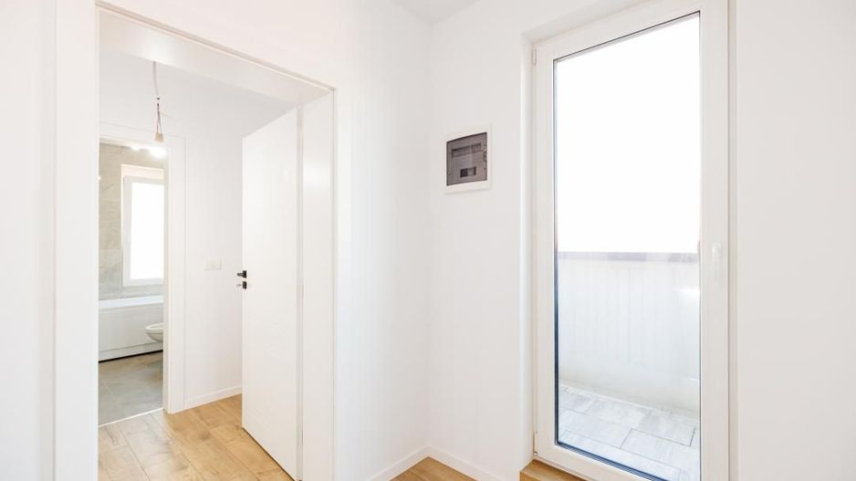 Duplex P+E în Moșnița Nouă, 3 dormitoare, 3 bai, teren 403 mp. Comision 0% - Poză 24