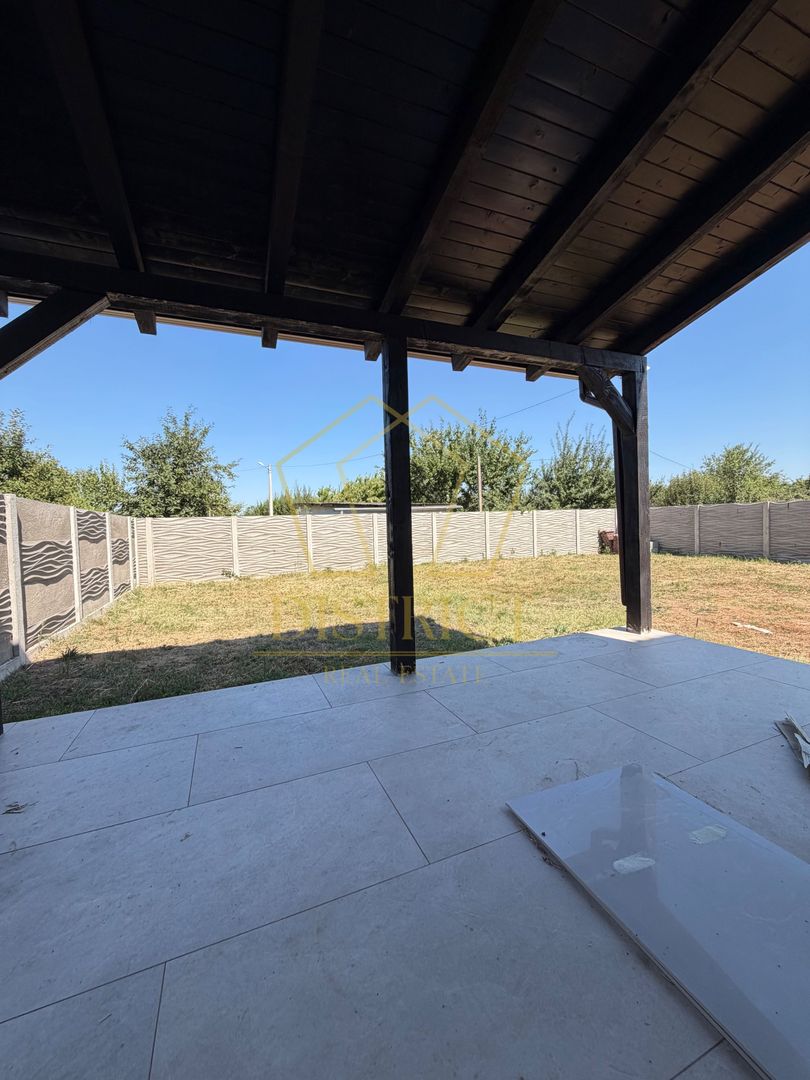 Duplex cu 5 camere si 2 bai, 470 mp teren si 115 mp utili in Ghiroda. - Poză 26
