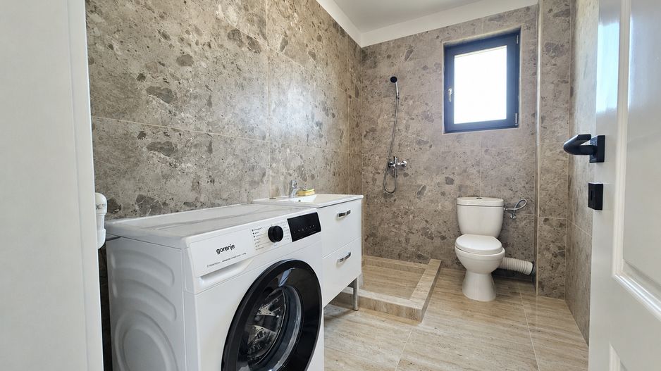 Apartament cu 3 camere de vanzare Ovidiu Constanta parcare inclusa - Poză 7