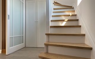 Liniste si confort! Vanzare casa la cheie, luminoasa in Priseaca! - Poză 12