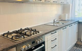 Apartament 3 camera | Renovat | Modern | Balcon | Central - Poză 6