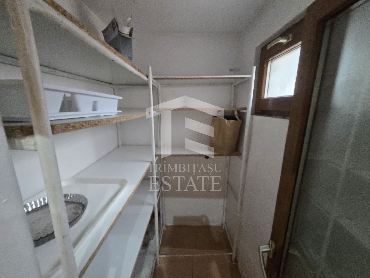 CENTRU- Casa ideala pentru birouri | studio | cabinet | gaz | curte - Poză 20