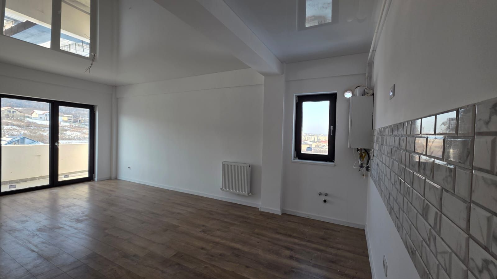 MUTARE IMEDIATA 2 CAMERE 57MP BUCIUM VISANI INTABULAT - Poză 1