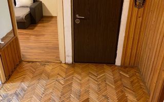 Etaj 1 . Decomandat. Zona Lipovei - Poză 6