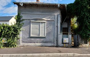 Casa 240mp Teren cu dublu acces Str. Calugareni si Str. Dunarii Giurgiu