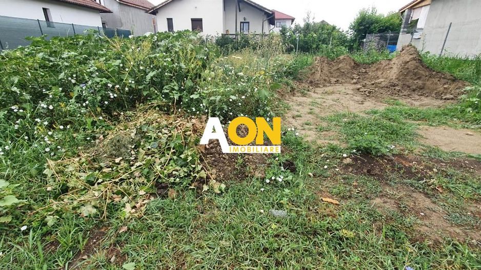 Teren Intravilan Cu Toate Utilitatile 360MP - Poză 1