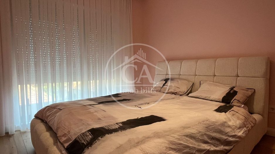 Apartament cu 3 camere de vânzare în zona Cantemir, Oradea - Poză 4