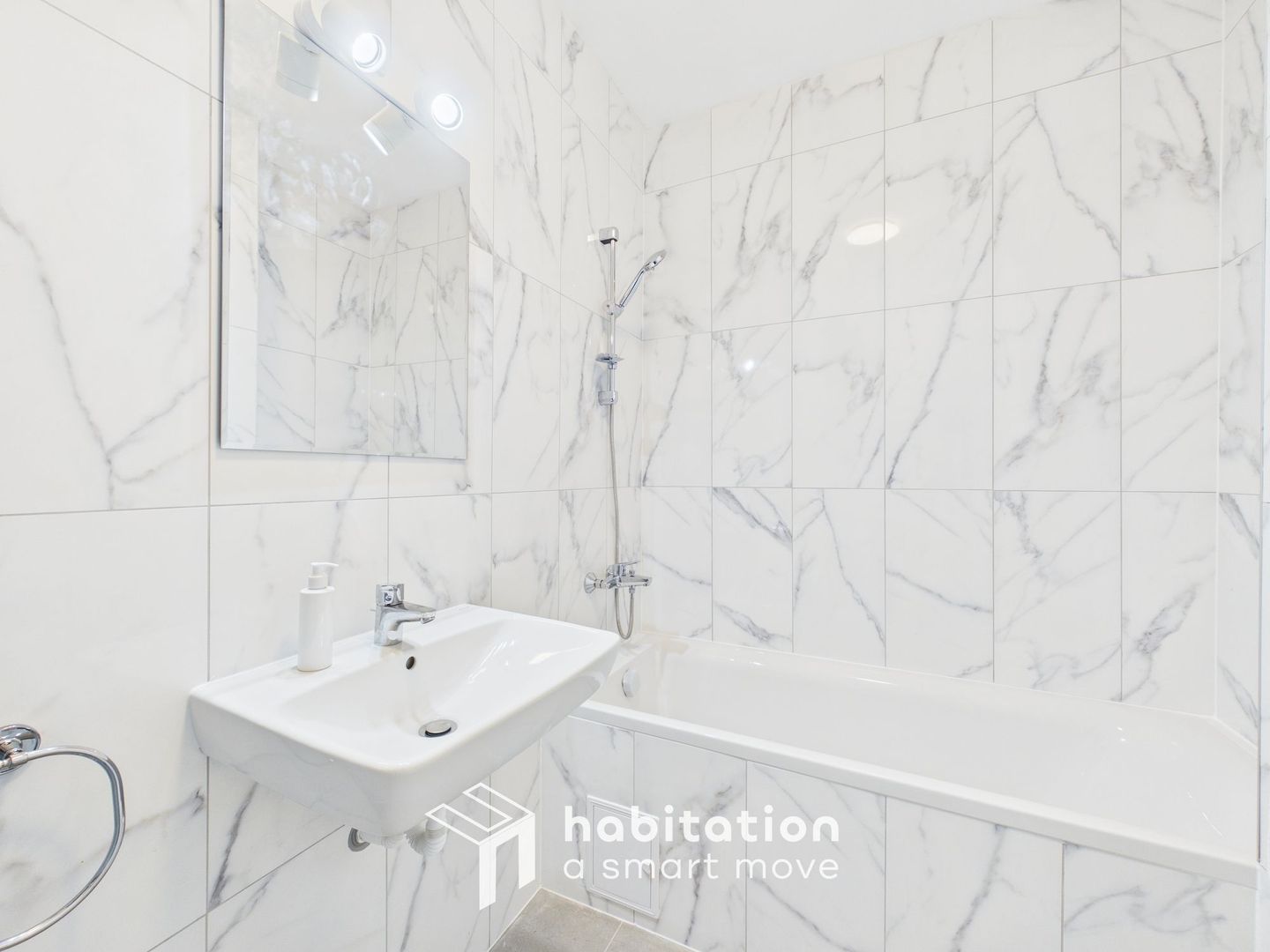 3 camere modern, aproape de Pădurea Verde - Poză 23