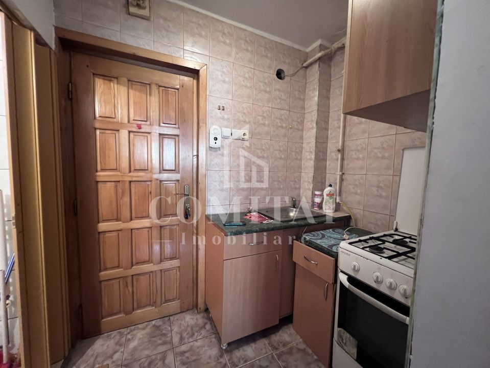 Garsoniera Bd Muncii | etaj 2/4, bloc izolat - Poză 3
