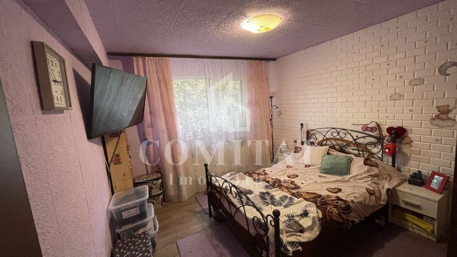 Apartament cu 2 camere | Semidecomandat | Zona străzii Florilor - Poză 1