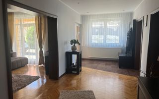 Casa de Vanzare Rasinari | 6 Camere | 200 MPU | Teren 979 MP | - Poză 12