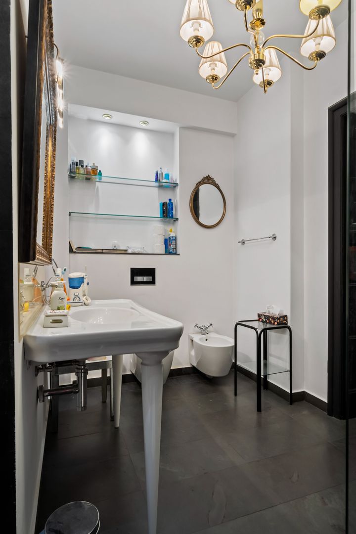 Apartament 6 camere în vilă consolidată | Garaj | Cotroceni - Poză 11
