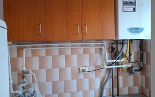 Garsonieră cu balcon închis, etaj 1, zona Gării, Cluj-Napoca. - Poză 3