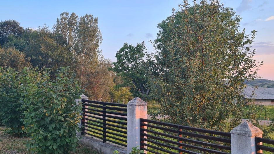 Refugiu la munte - casă cu 3070 mp teren și vedere spre Vârful Rânca - Poză 8