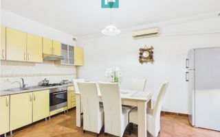 Apartament de inchiriat la casa, zona Gai - Poză 2