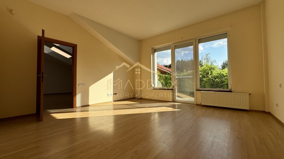 Vila Individuala 7 camere*Piscina*Teren 1000 mp / 8 parcari// Erou Iancu Nicolae - Poză 41