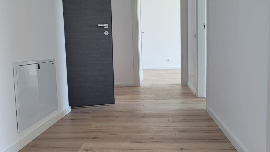 3 CAMERE APROAPE DE METROU TECLU - Poză 4