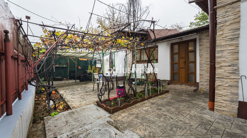 Casă cu 4 camere, anexă locuibilă și teren de 234 mp | Piața Sudului - Poză 14