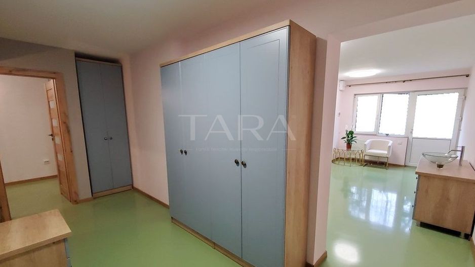 Apartament 2 camere, decomandat, zona centrală, Cluj-Napoca. - Poză 3