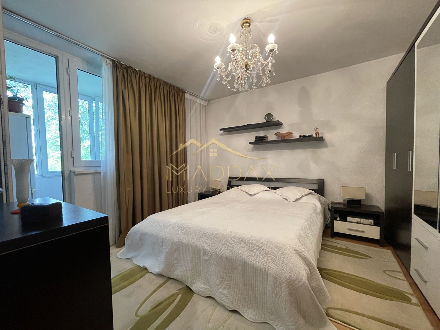 //Apartament 4 camere****Parcare + Boxa//Apusului - Poză 17