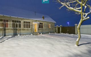 Casă  cu 2 corpuri total 4 camere în Nădab - Poză 12