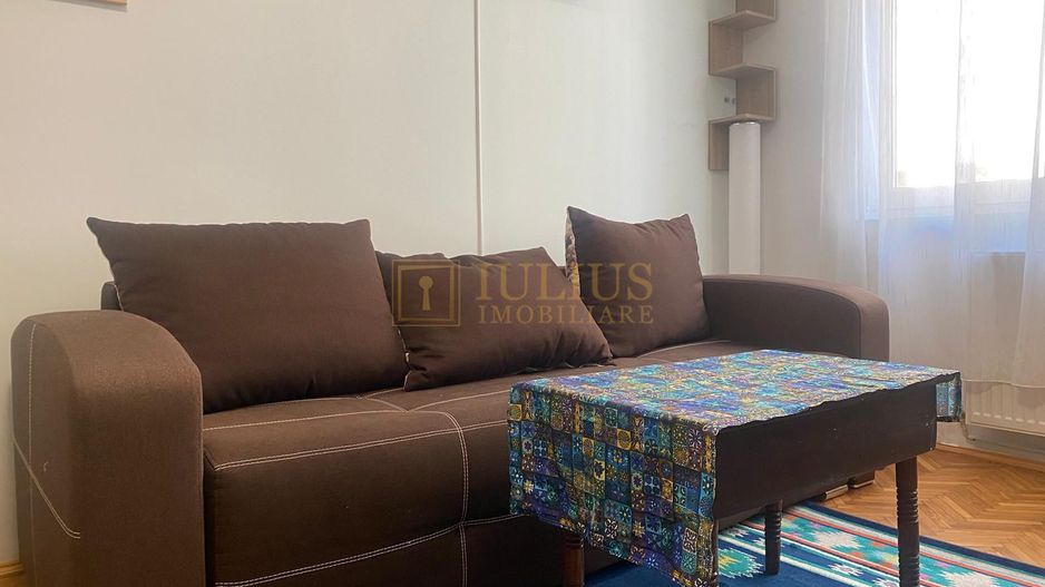 2 dormitoare, centrala proprie, bucatarie inchisa. Piața Libertatii. - Poză 10