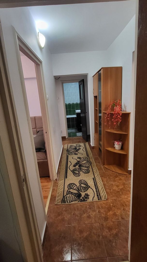 Apartament 3 Camere Decomandat – Metrou la scara - Poză 4