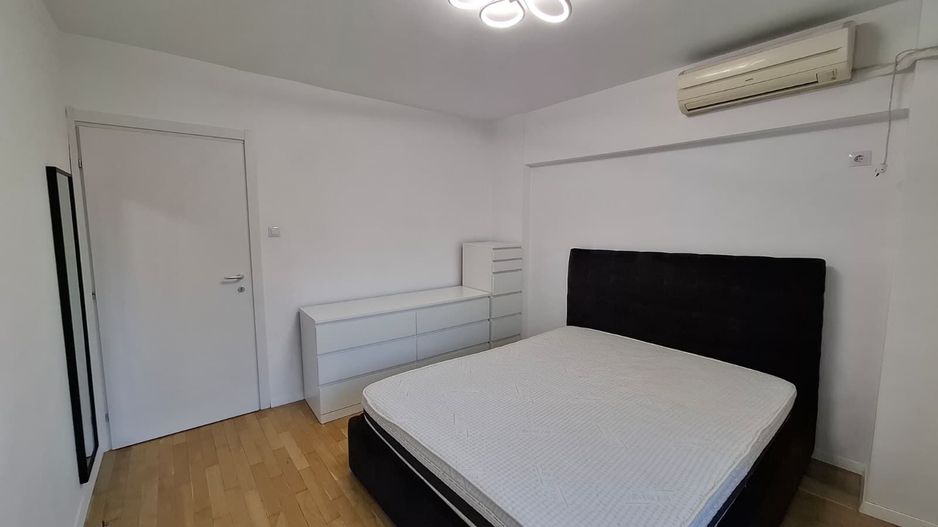 Apartament 3 camere Piata  Muncii / Metrou L219 - Poză 1