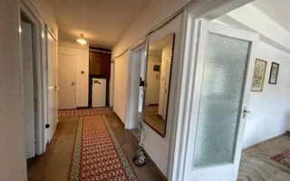 Apartament în Zonă Centrală – Ideal pentru locuit sau investiție. - Poză 6