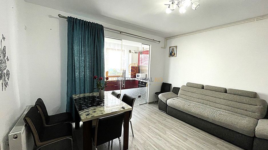 Apartament 3 camere de inchiriat, Cartierul Solar, loc de parcare - Poză 2