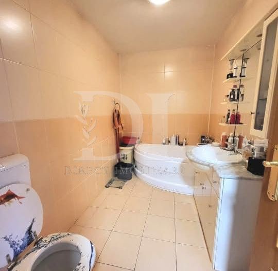 Apartament la cheie / etaj intermediar / Zona Eroilor - Poză 9