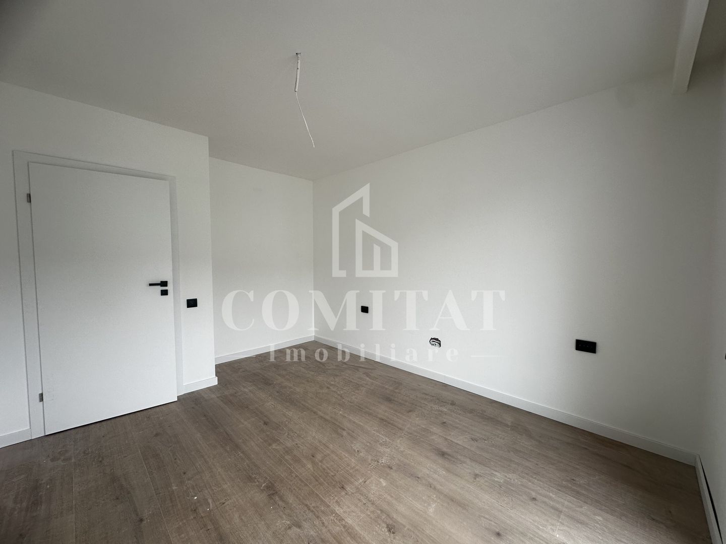 Apartament 3 camere | Loc de parcare | Zona Eroilor-Floresti - Poză 6