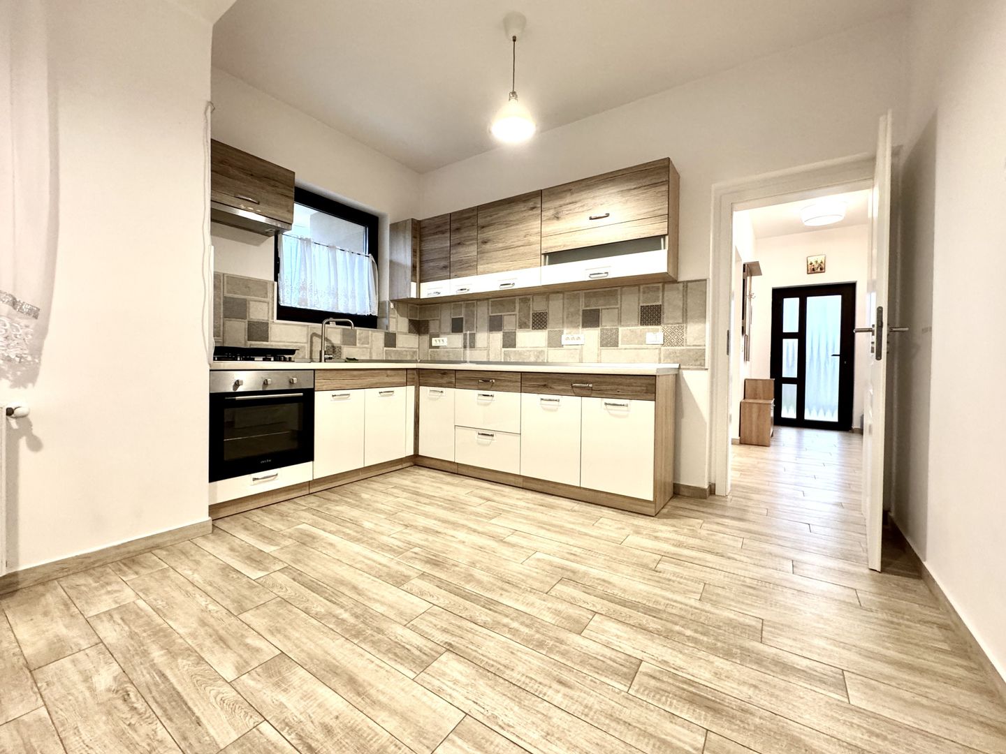 Casă plan Parter de Închiriat în Dumbrăvița – Lângă Parcul Central - Poză 9