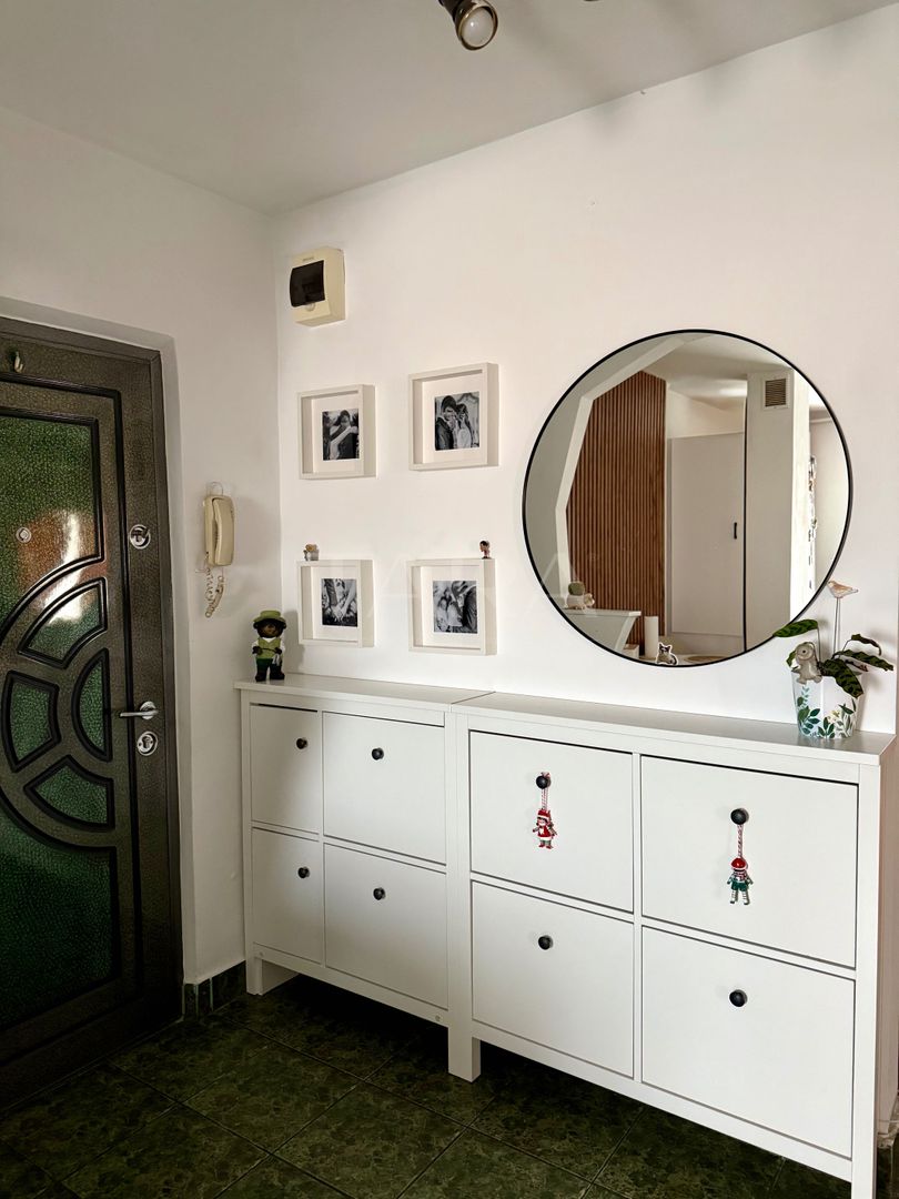 Vanzare apartament  decomandat zona Titulescu - Poză 5