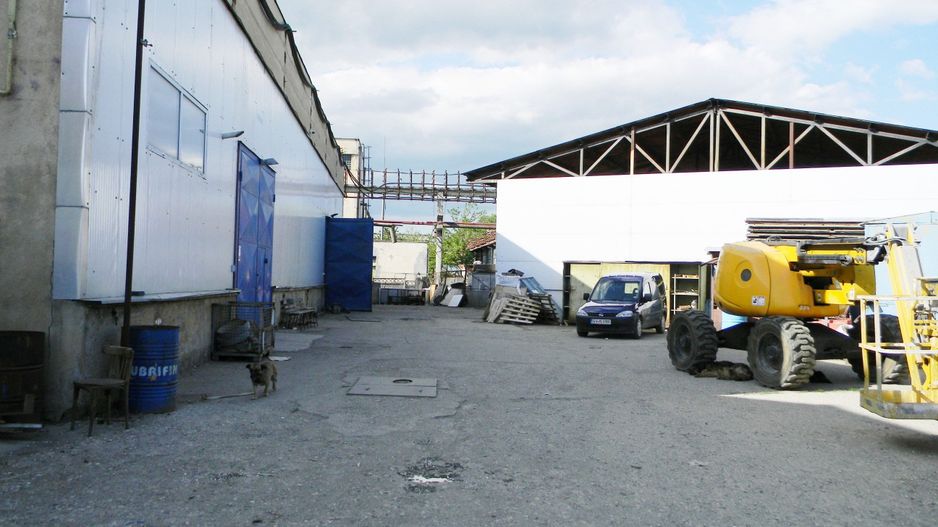 Hala industriala in zona Tractorul - Poză 6
